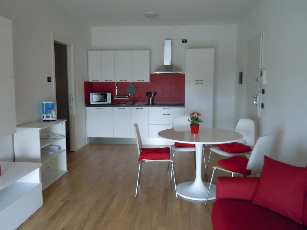 Residence Il Poggio Al Sole Toscolano Maderno Luaran gambar